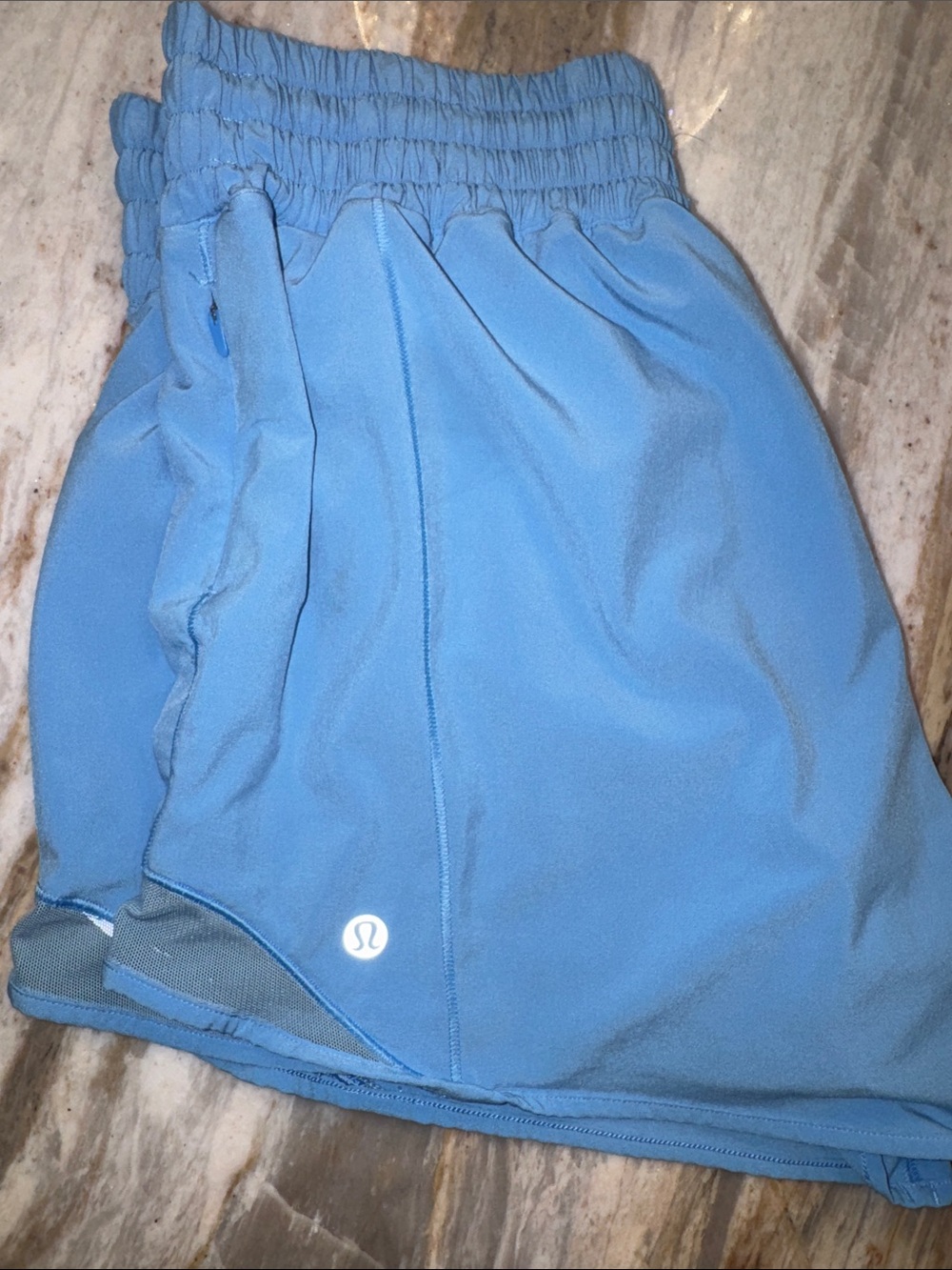 🔥 Lululemon Hotty Hot High-Rise Lined Short 4" Aero Blue SIZE 6 - Picture 13 of 13